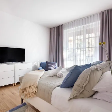 Tyzenhauz Villas Krasków Eksteriør bilde