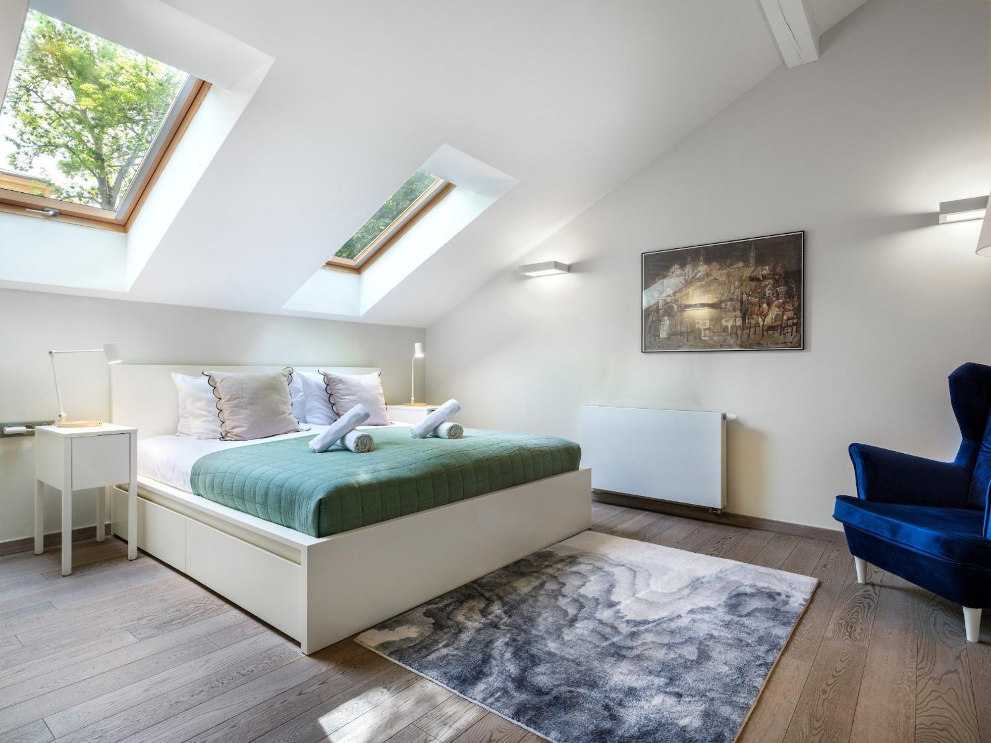 Tyzenhauz Villaer *